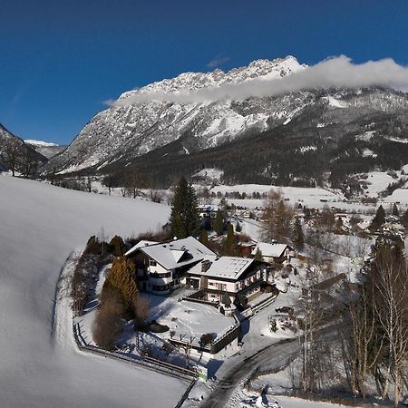 Landhaus St. Georg เกริบมิง ภายนอก รูปภาพ