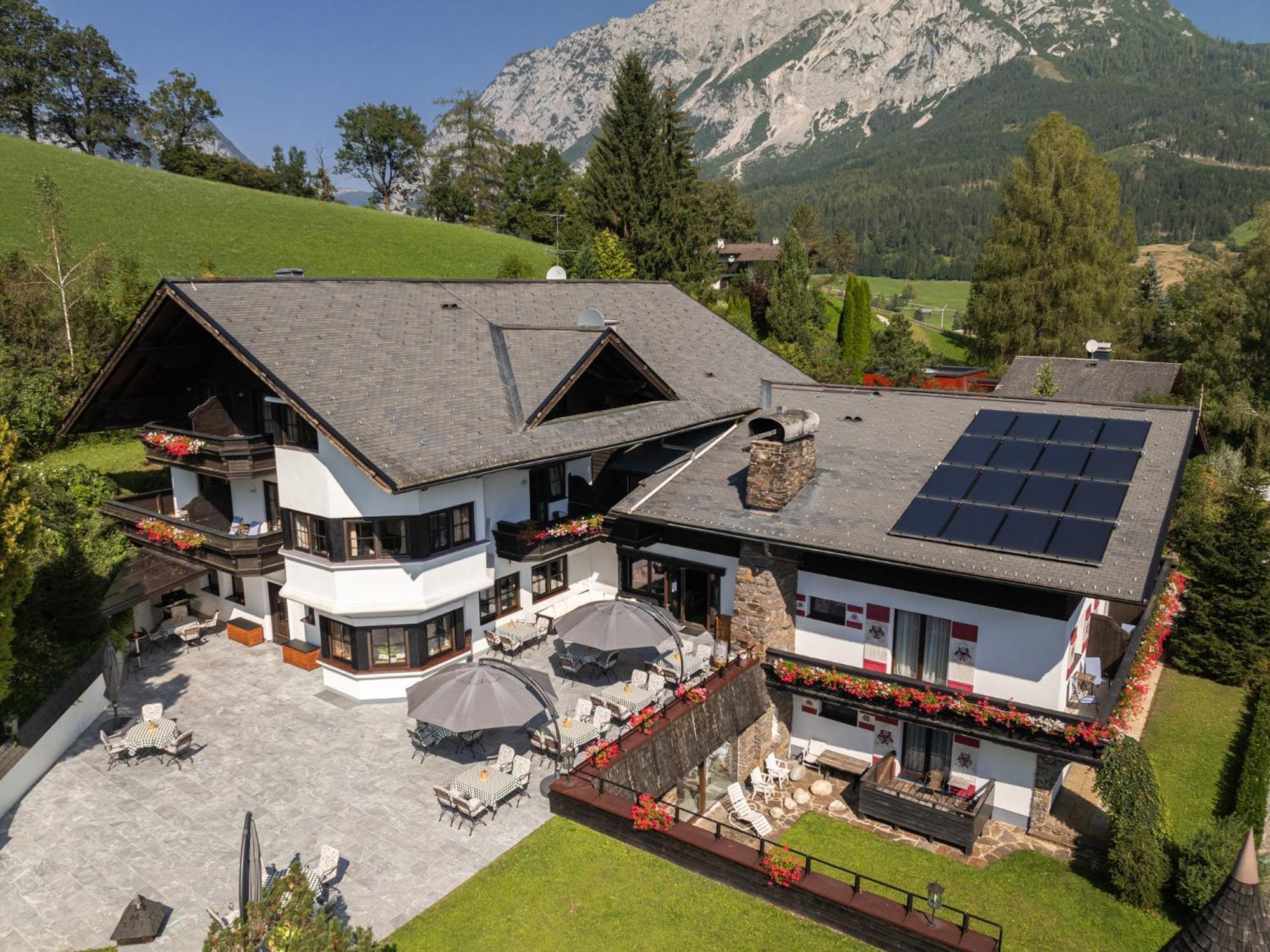 Landhaus St. Georg เกริบมิง ภายนอก รูปภาพ