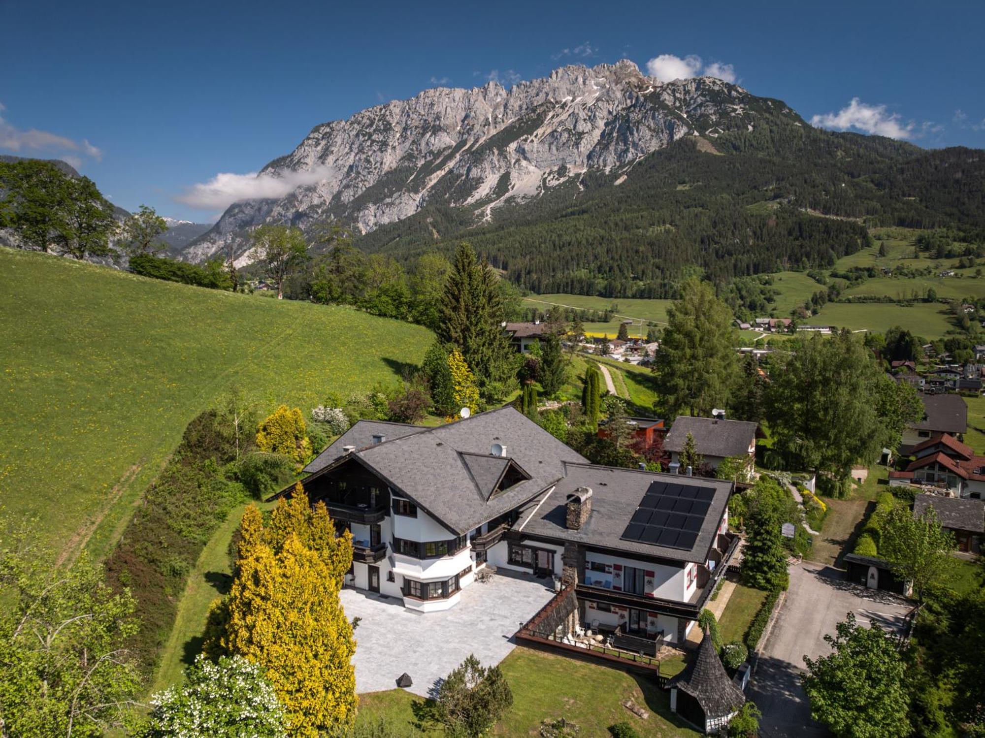 Landhaus St. Georg เกริบมิง ภายนอก รูปภาพ