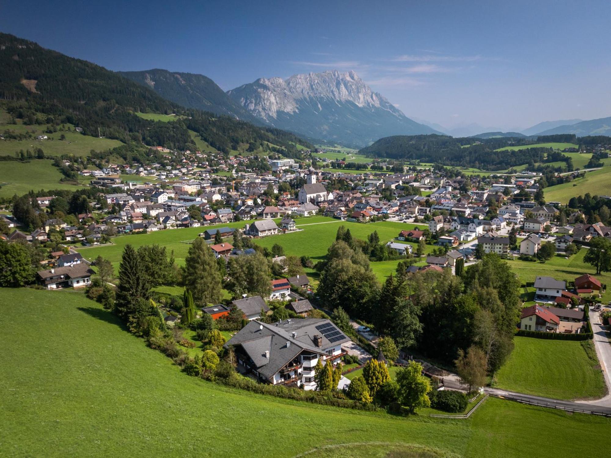 Landhaus St. Georg เกริบมิง ภายนอก รูปภาพ